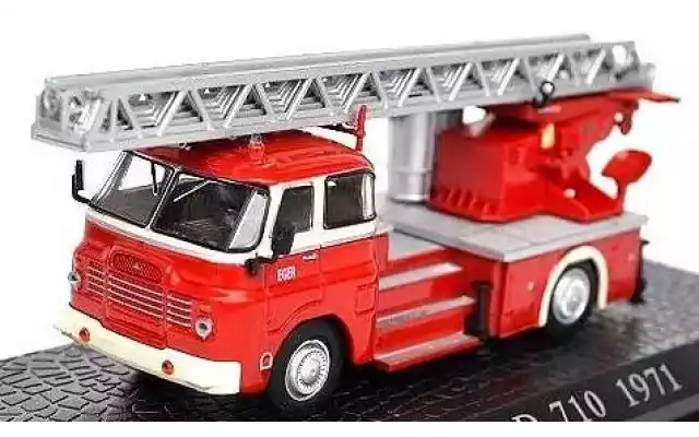 136 - Csepel D710 Ikarus- Firetruck