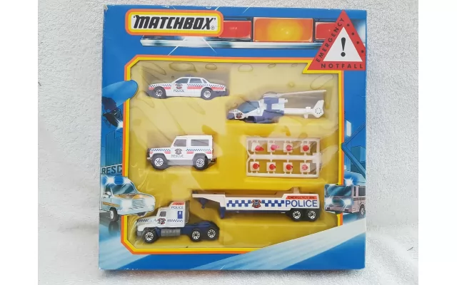 Matchbox Emergency EM71
