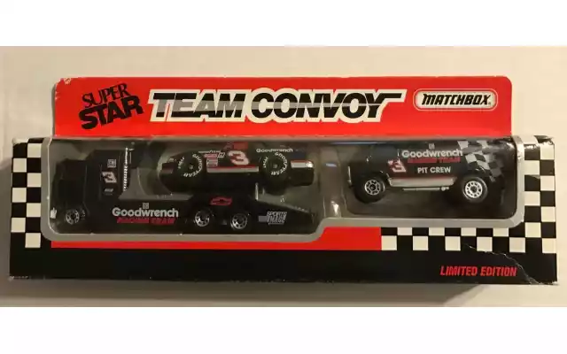 Matchbox Team Convoy Goodwrench Pit Crew