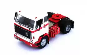 TR004-Volvo F89 1970 Red and White